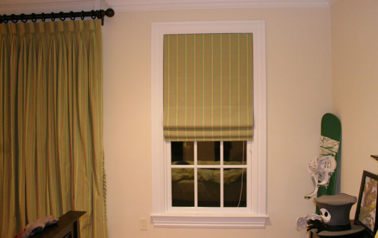 Custom roman shades fitted in a living room in Bergen County, NJ