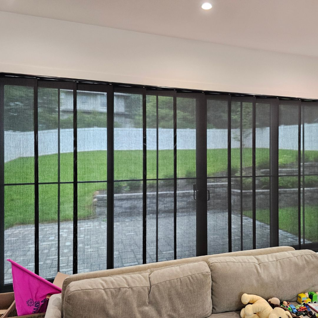 Living Room Window Treatment Ideas